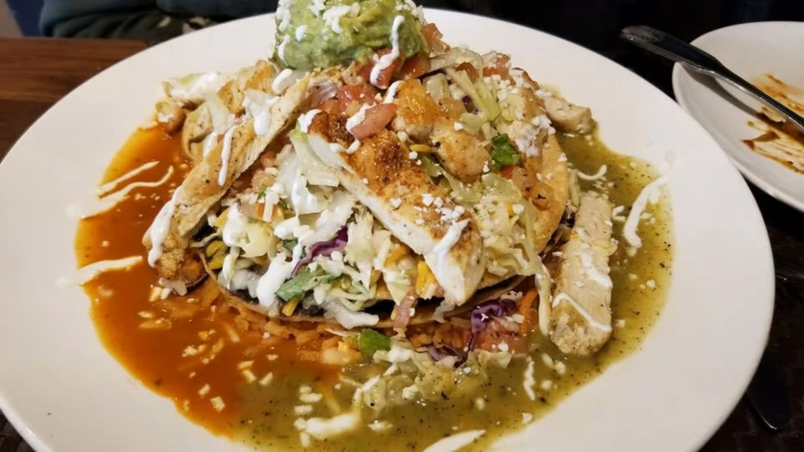 Tostada Grande