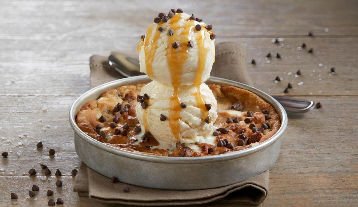 Salted Caramel Pizookie